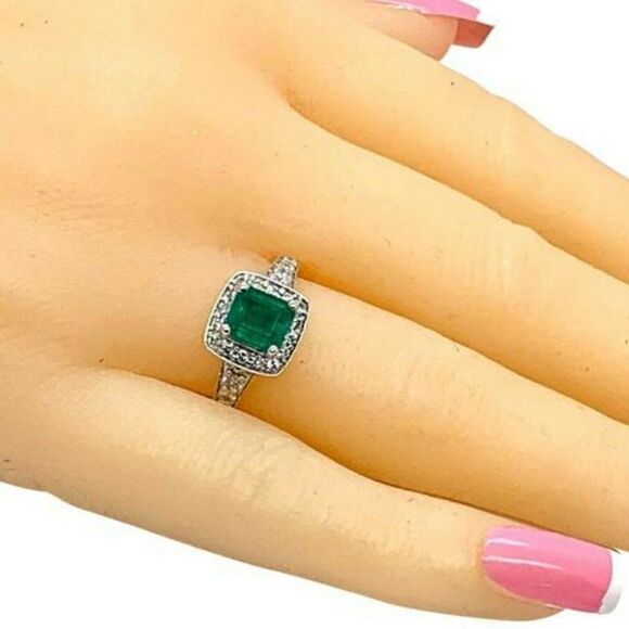 Diamond Emerald Ring 14k Gold 1.40 TCW Certified $4,950 920938 - Picture 1 of 9